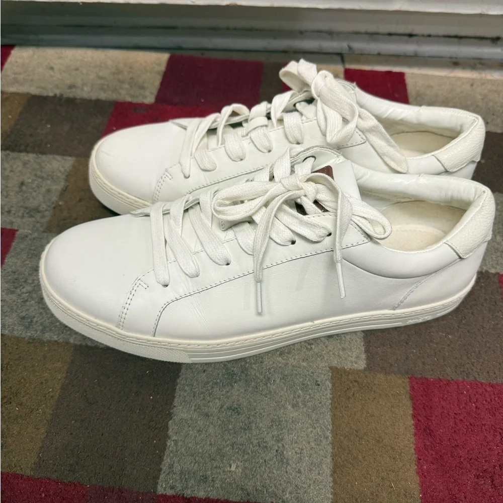Coach Men’s White Leather Low Tops Sneakers - Picture 6 of 14